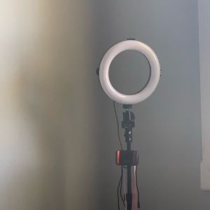 Selfie RingLight w/ Bluetooth wireless controller